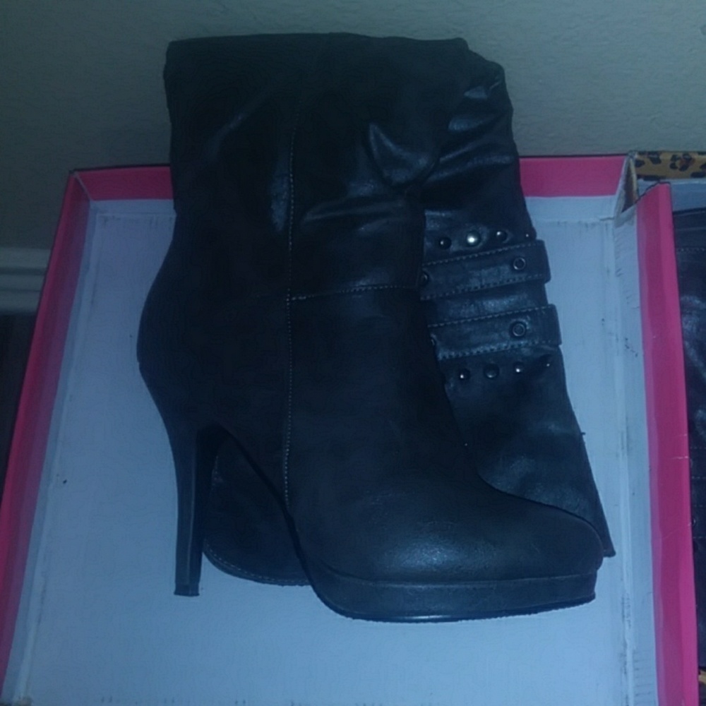 Boot Heels - Picture 2 of 2